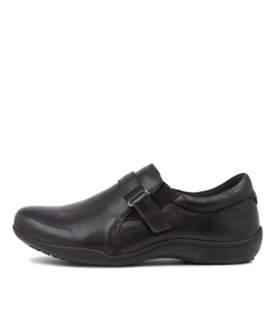 GLOSSI BLACK LEATHER FLAT SHOES