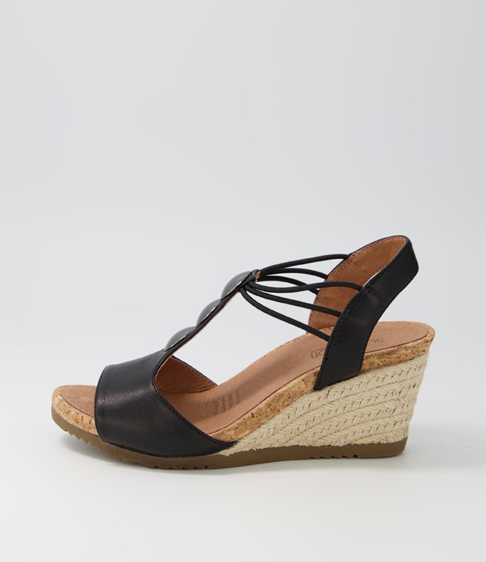 Arms Black Leather Sandals