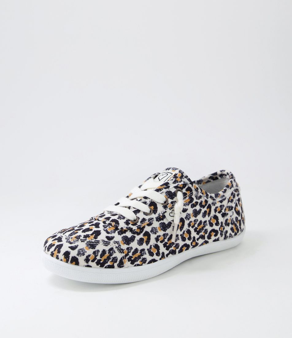 Mynka Leopard Canvas Sneakers