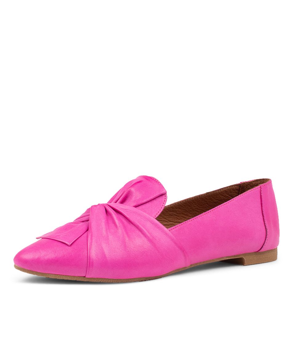 Lunna Fuchsia Leather Loafers