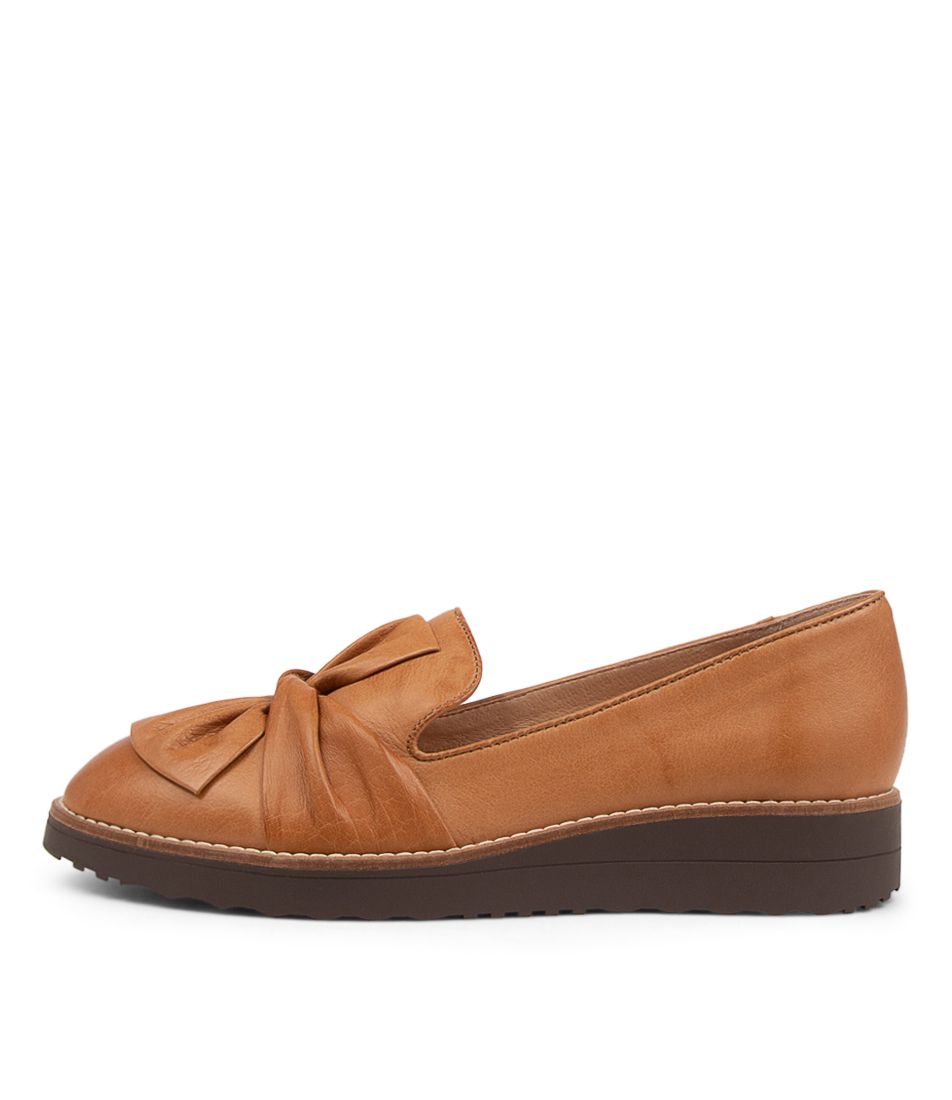 Oclem Dark Tan Leather Flat Shoes CS