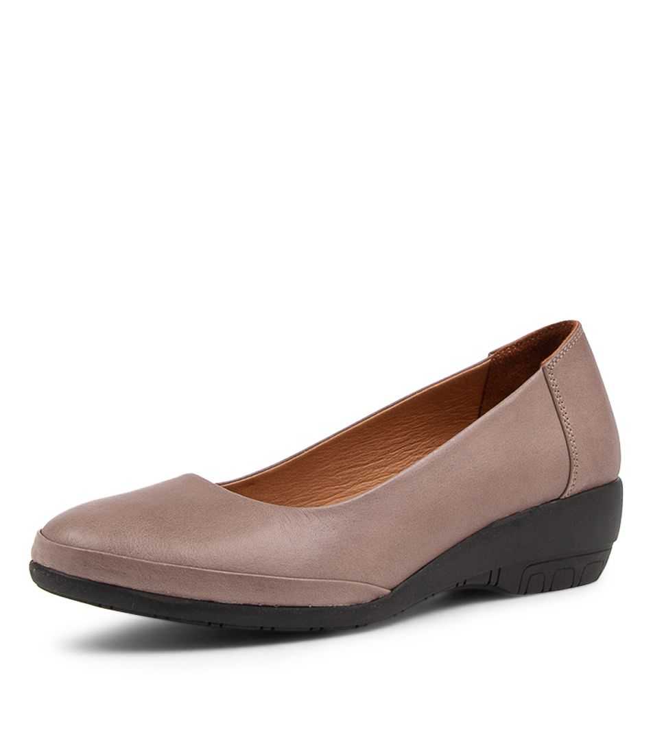 GEANIZE DARK TAUPE LEATHER BALLET FLATS