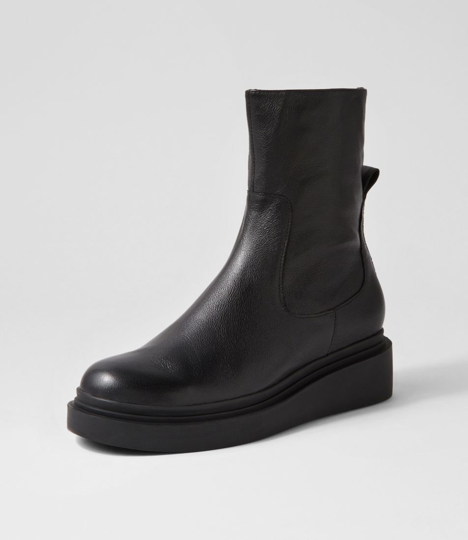 Zonita Black Leather Ankle Boots