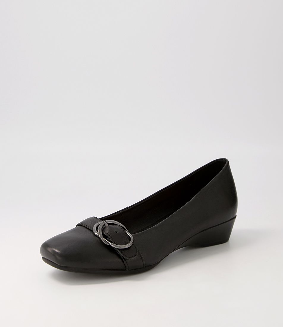 Ryan Black Leather Heels