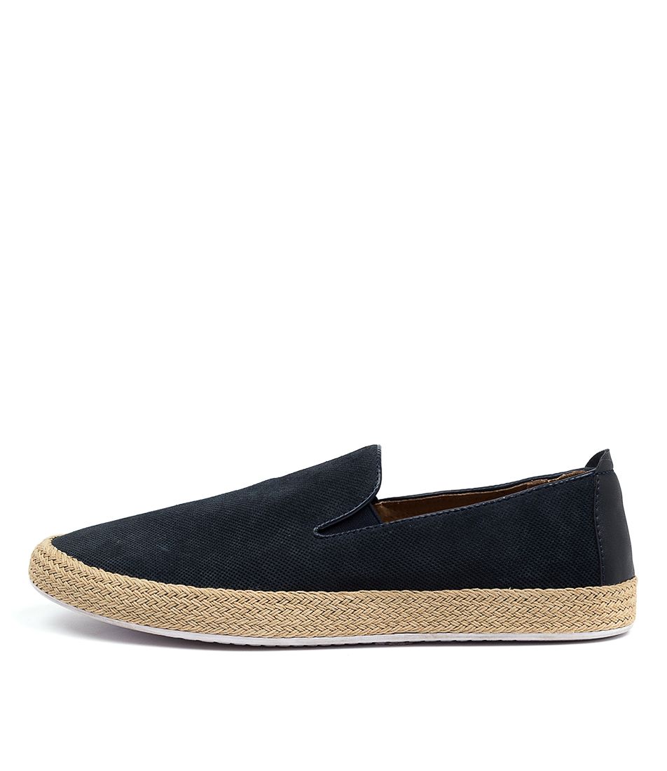 MAST NAVY SUEDE