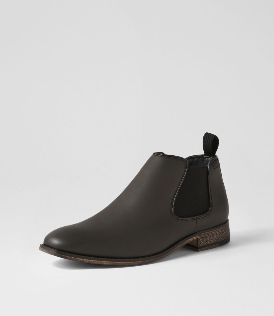 Qita Black Nubuck Chelsea Boots