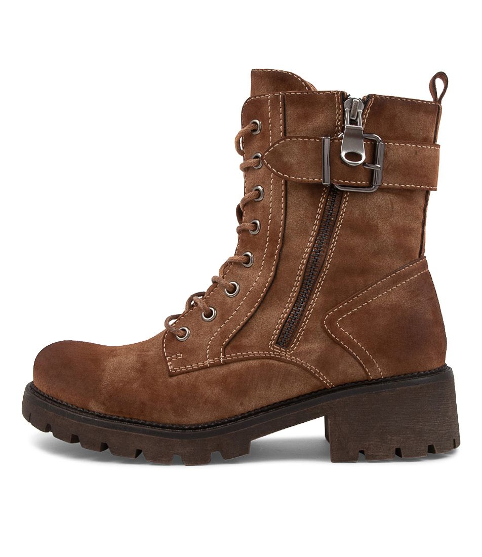 FENJA Tan Ankle Boots