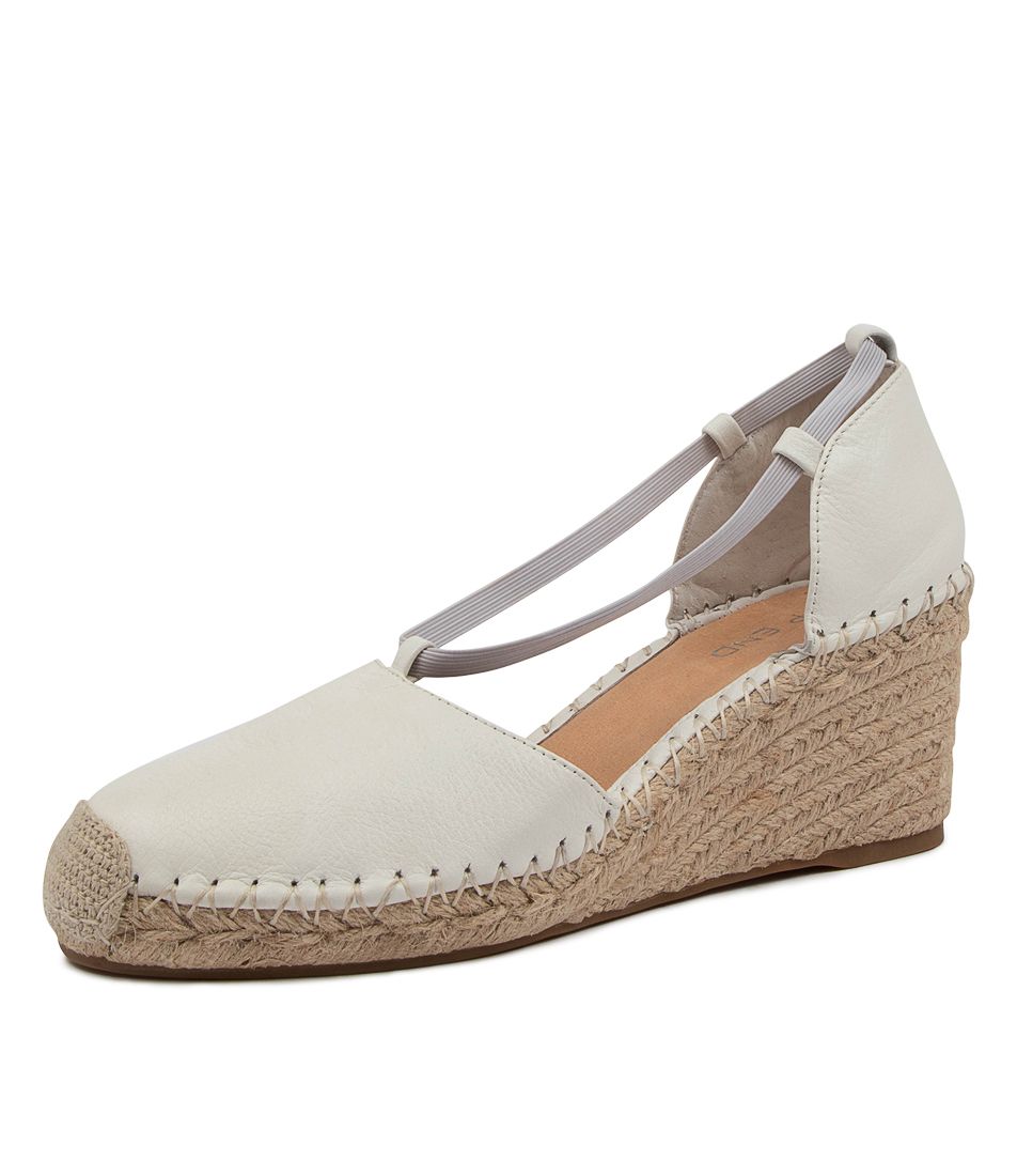 JANEYS TO WHITE LEATHER