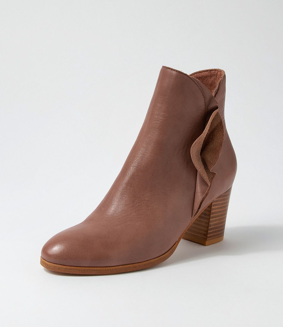 Darce Rosewood Natural Heel Leather Ankle Boots