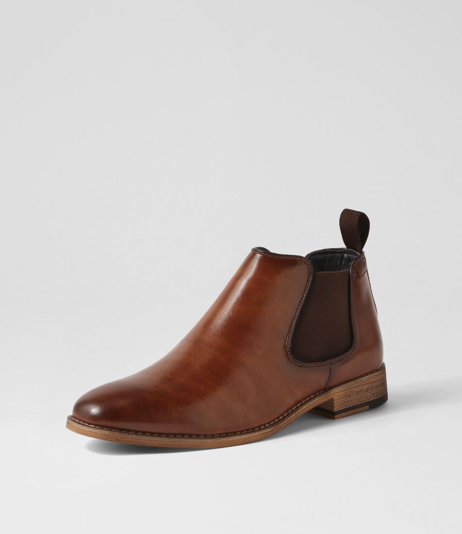 Qita Tan Chelsea Boots