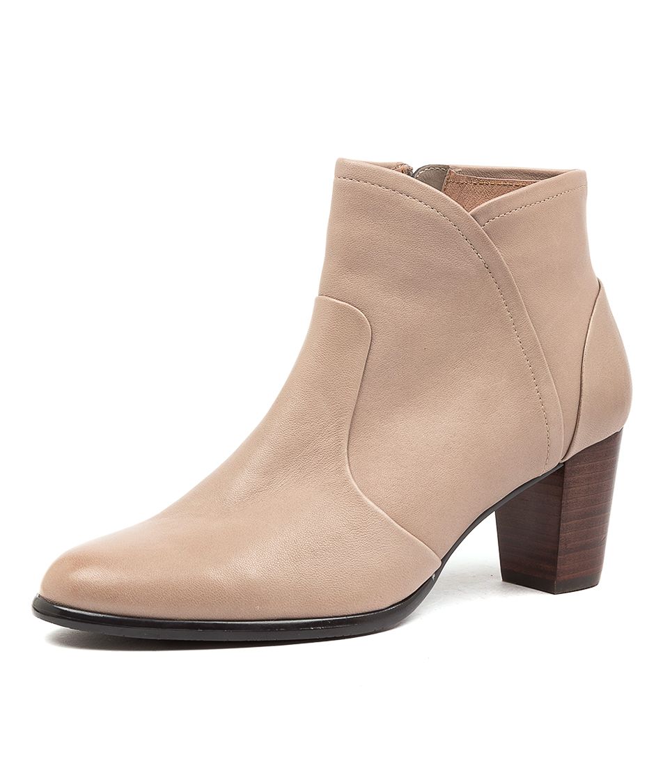 CALIFORNIA TAUPE LEATHER