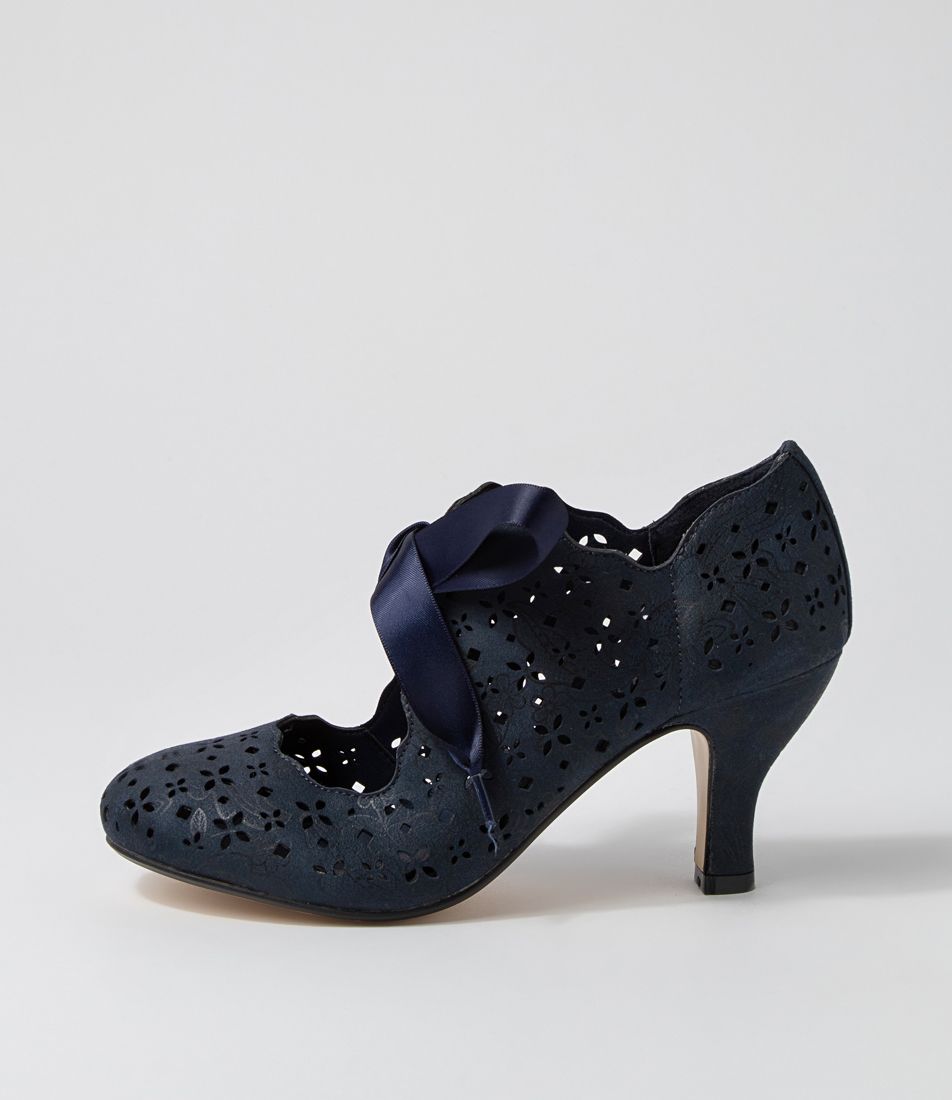 Minna Navy Imprint Heels