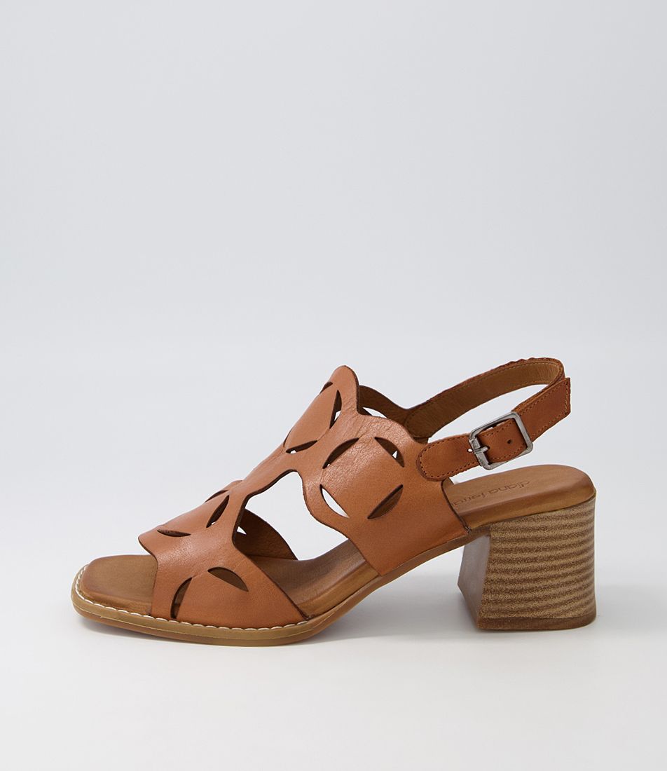 Felra Tan Leather Sandals