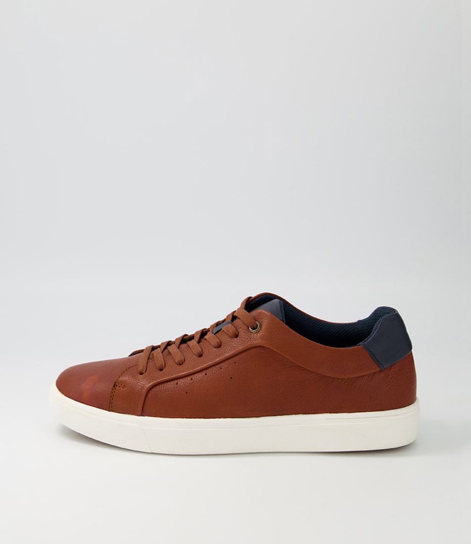 Neutron Brown Leather Sneakers