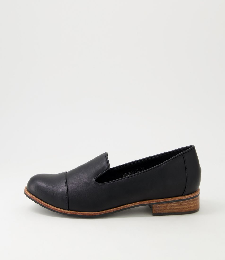 Helska Black Flat Shoes