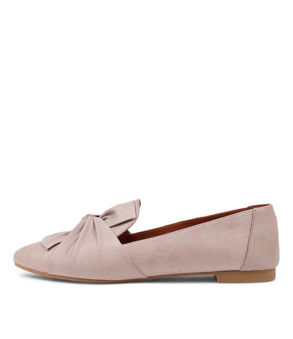 Lunna Light Grey Leather Loafers