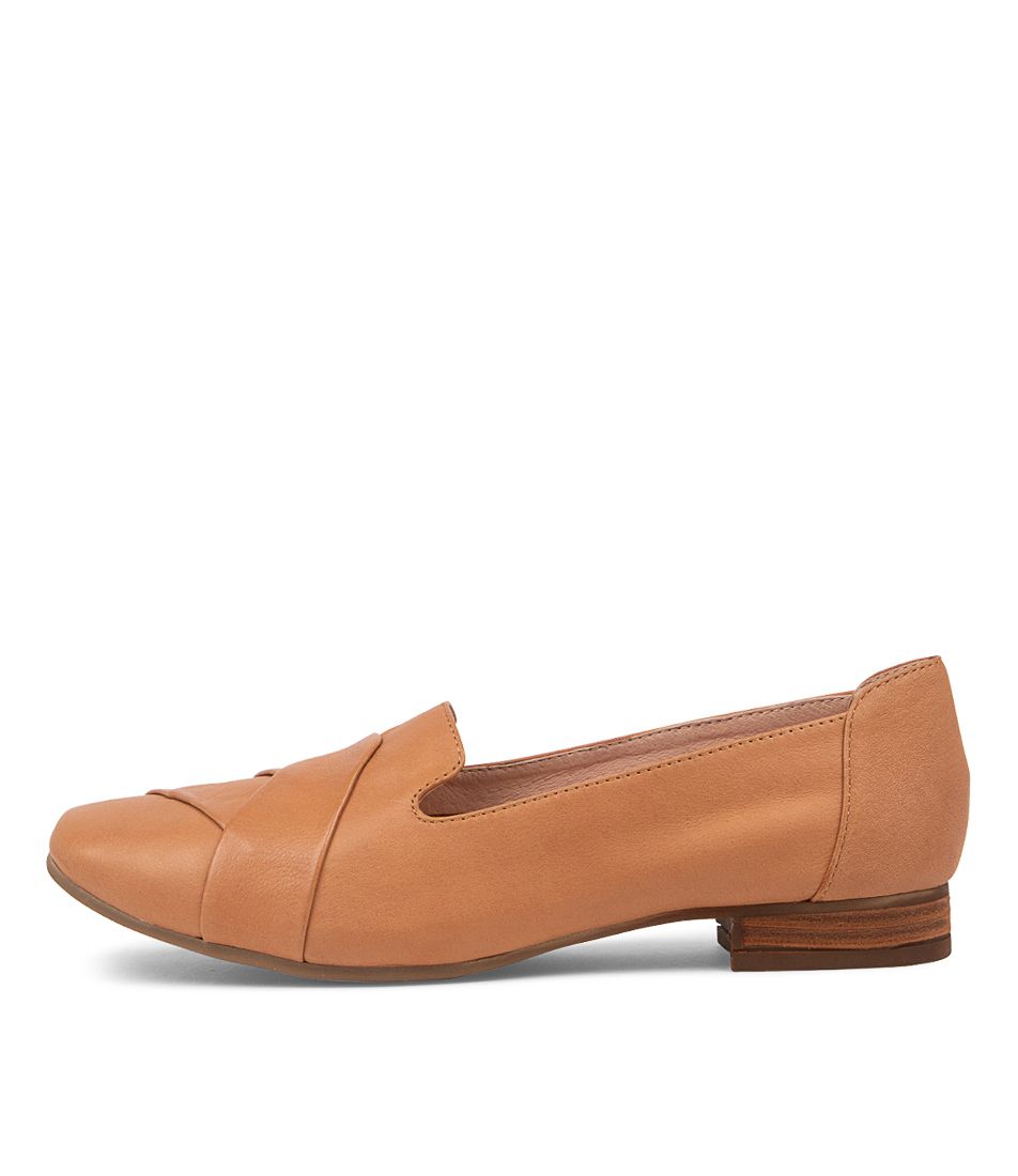 TILONY DARK TAN LEATHER LOAFERS