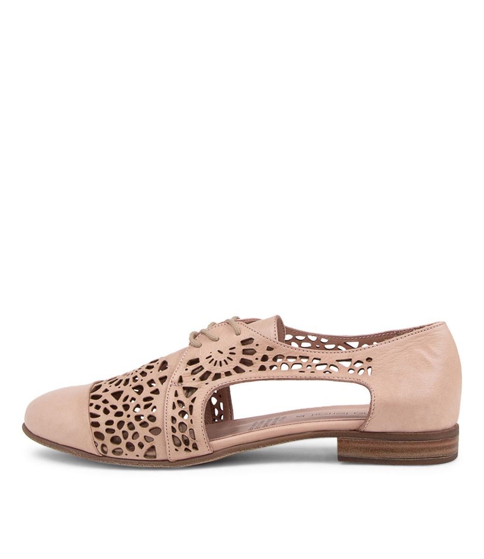 Rayelle Nude Leather Flat Shoes