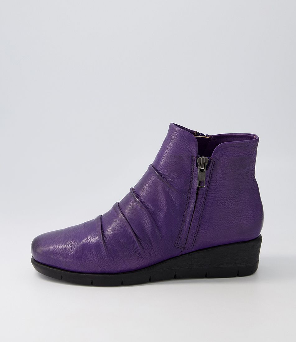 Maxie Light Purple Leather Ankle Boots