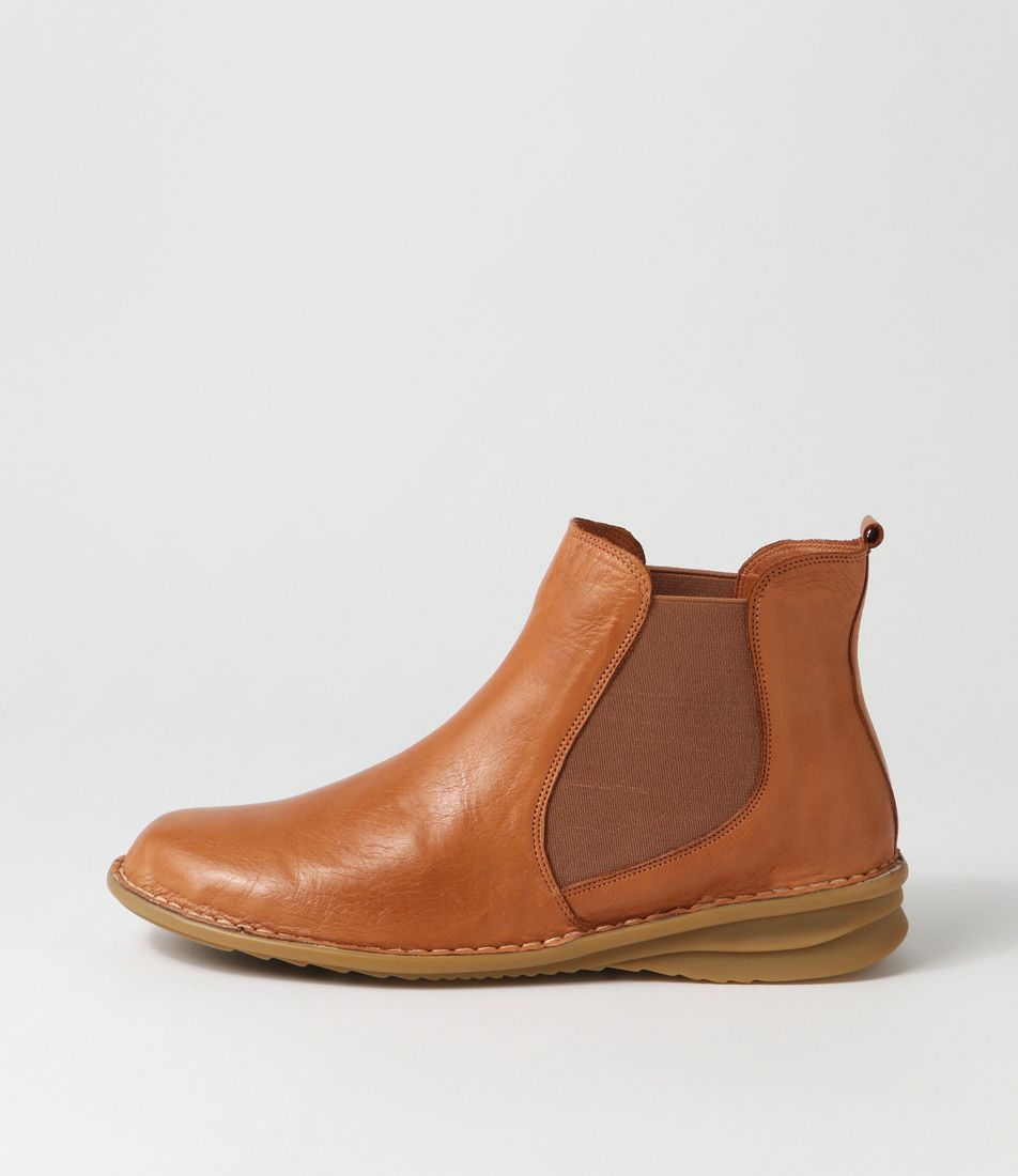 Noodie Tan Leather Chelsea Boots