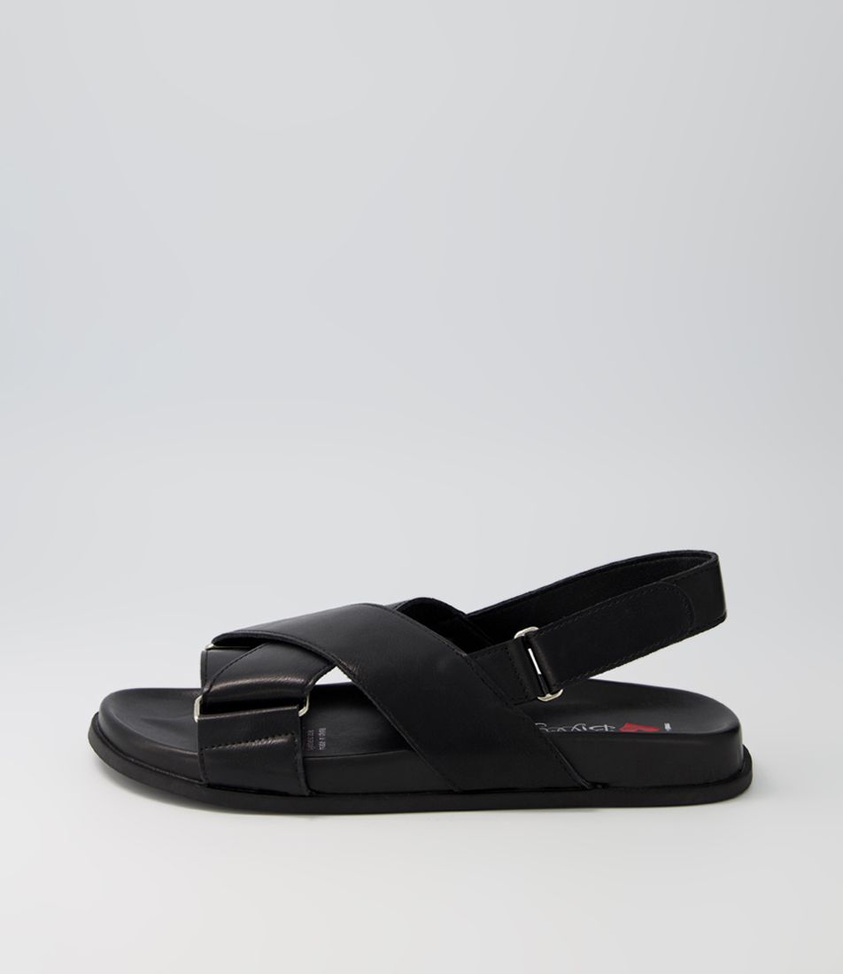 Hyperno Black Sandals