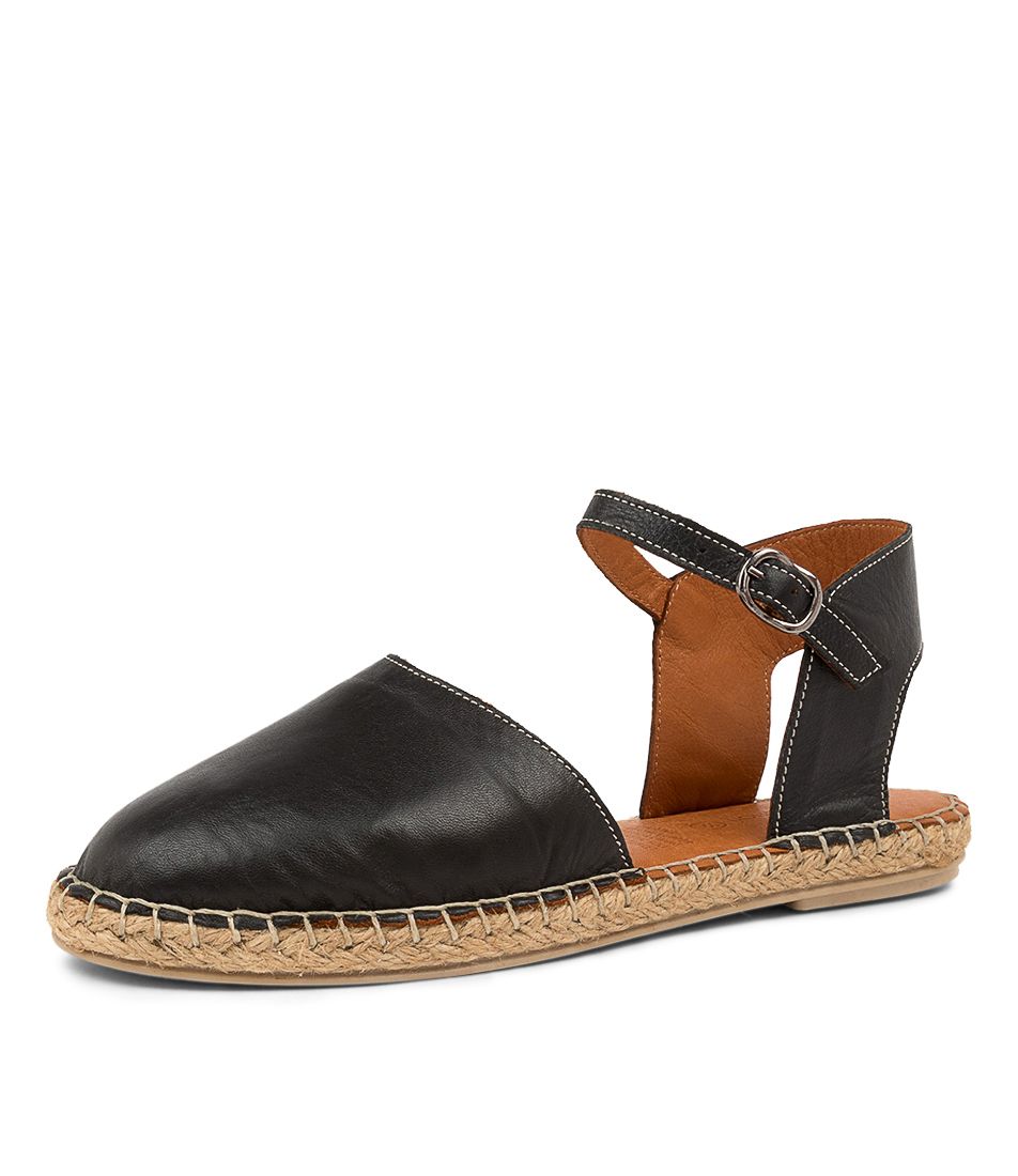 UNAINA BLACK LEATHER