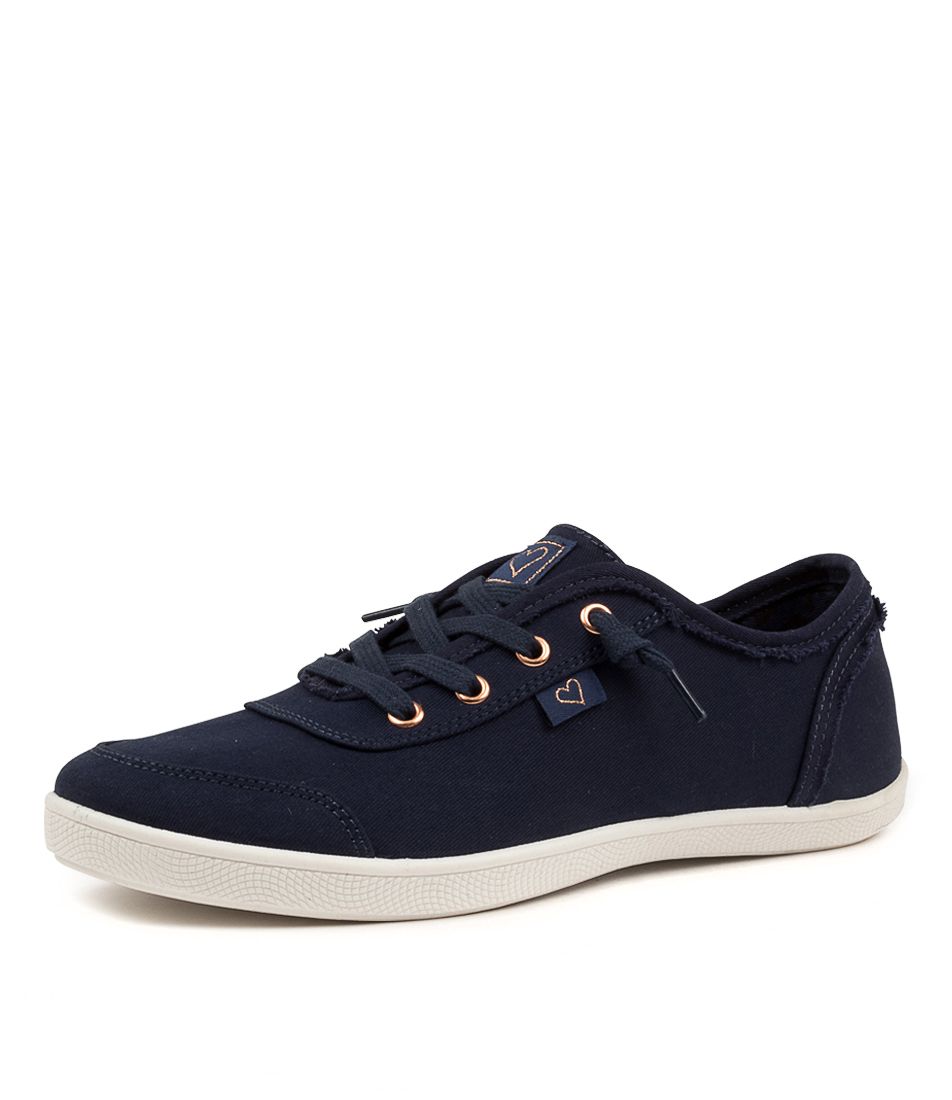MYNKA NAVY CANVAS