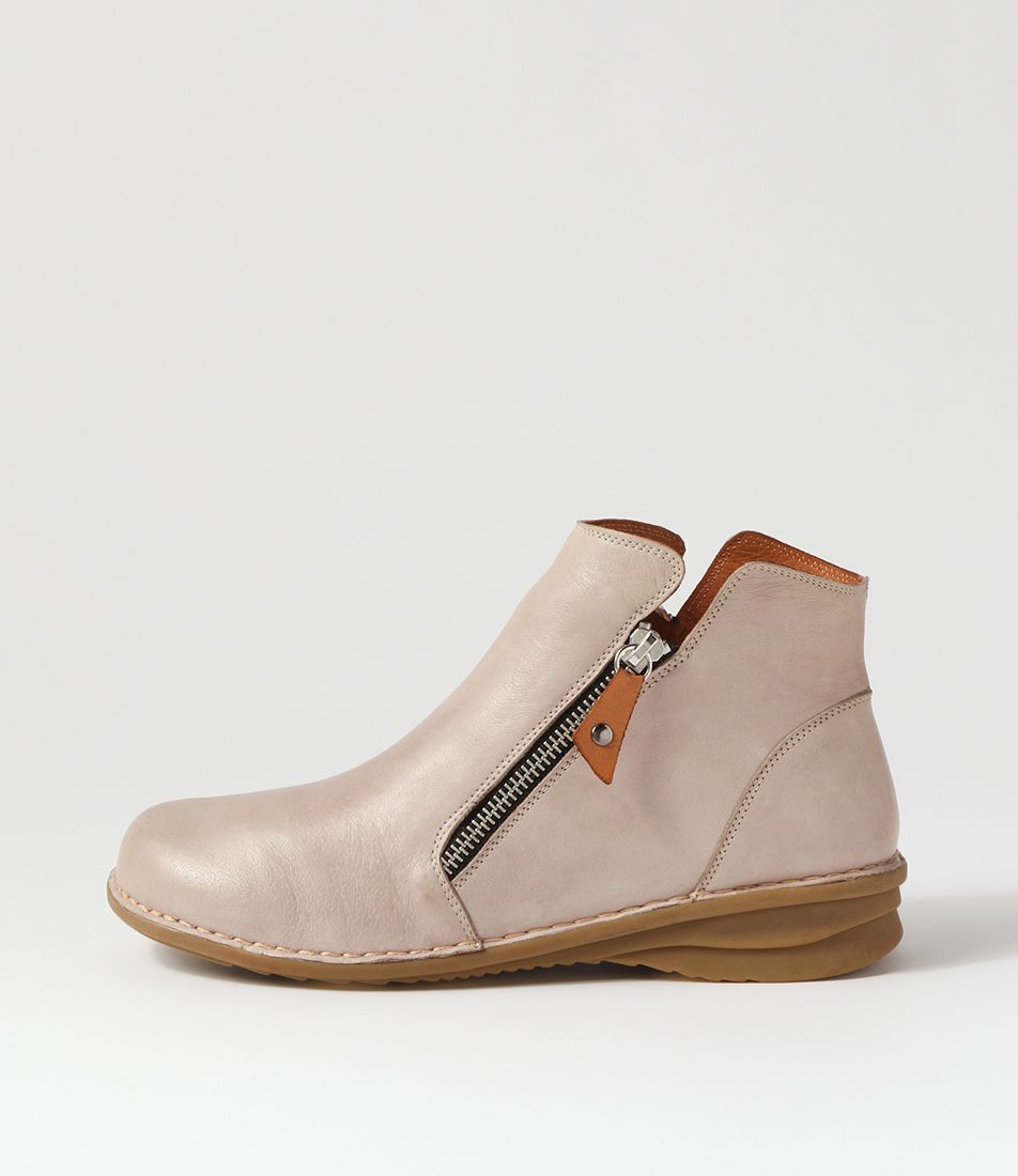 Nohmy Taupe Leather Ankle Boots