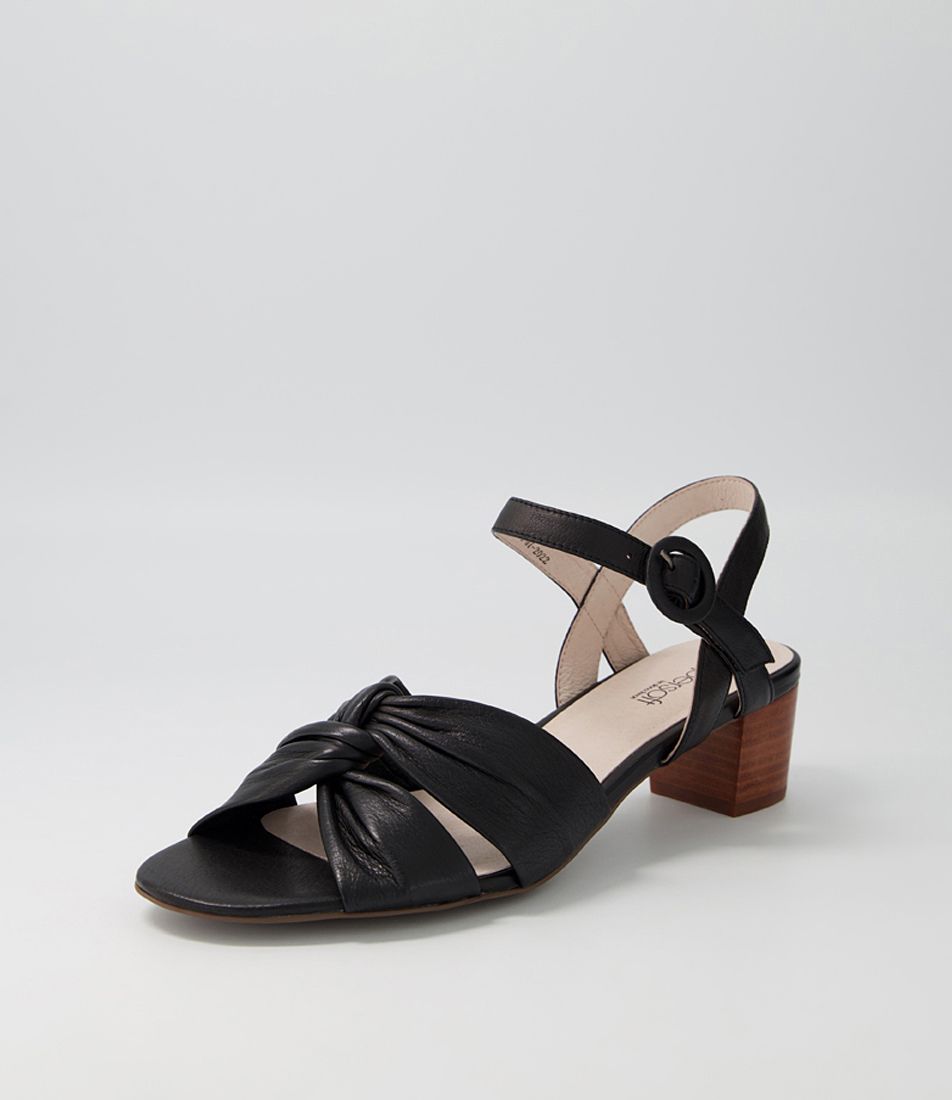Change Black Leather Sandals