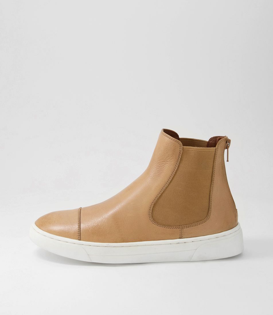 Tamiss Camel Leather Chelsea Boots