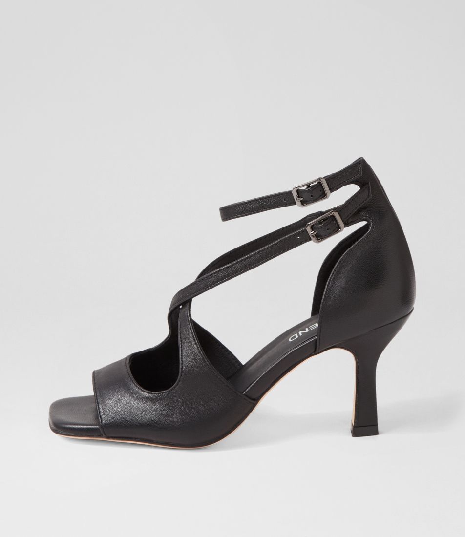 Lanyey Black Leather Sandals