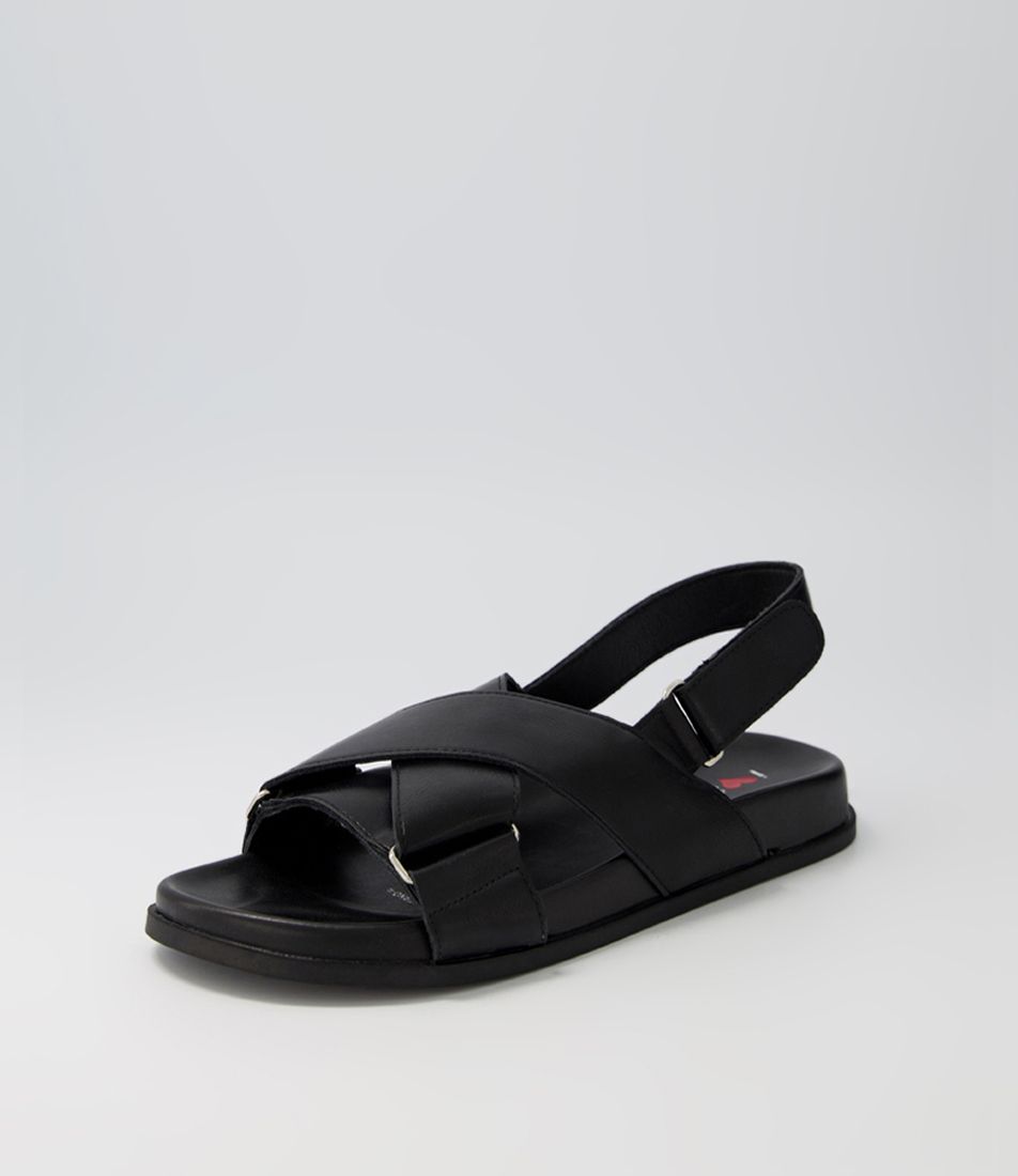 Hyperno Black Sandals