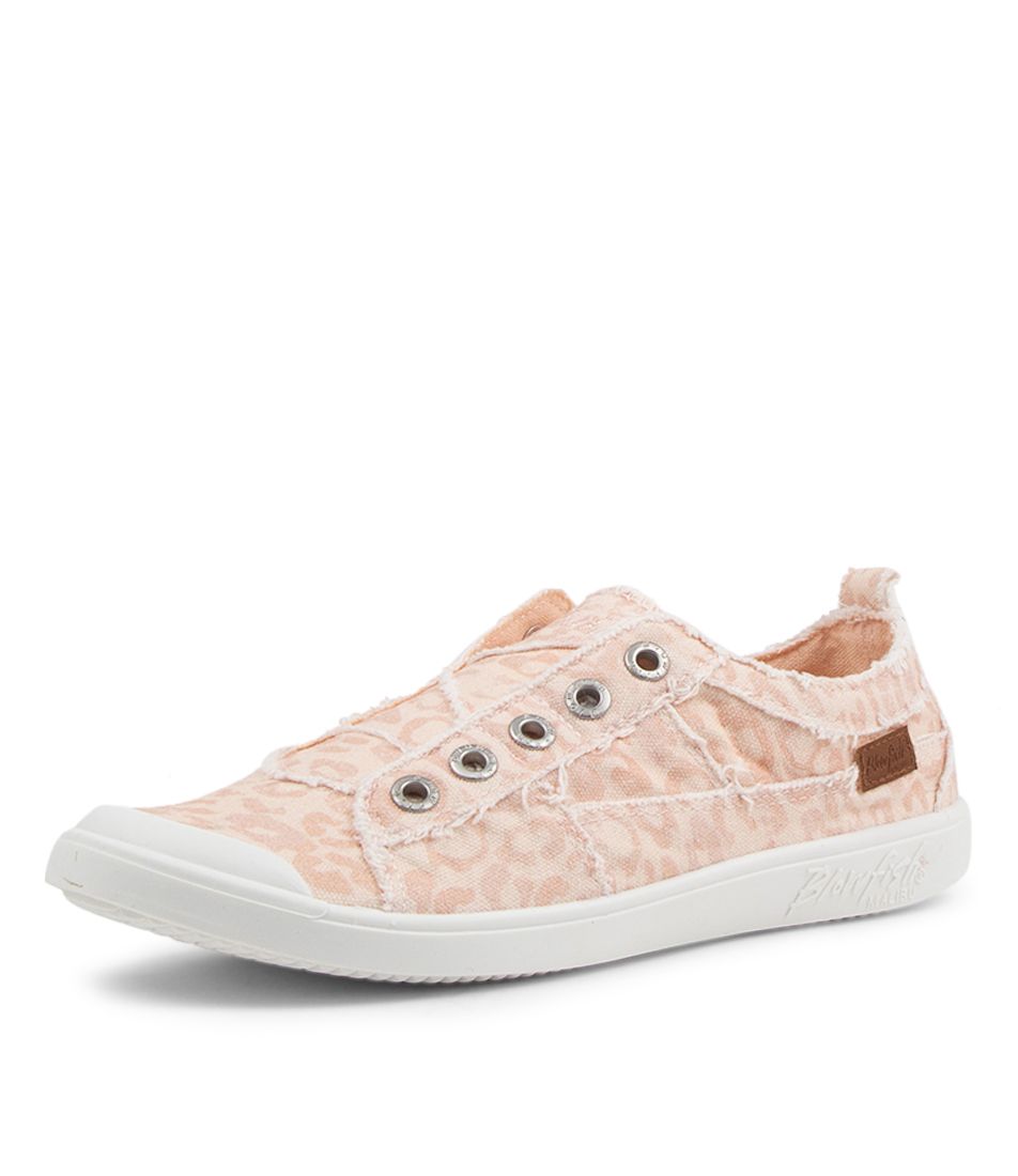 Vara Blush Canvas Sneakers