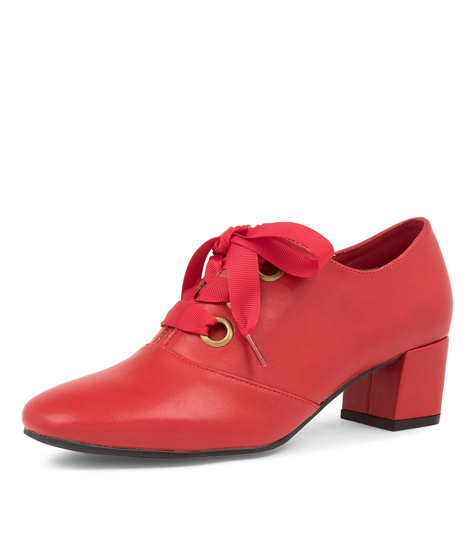 HELIX RED SMOOTH HEELS