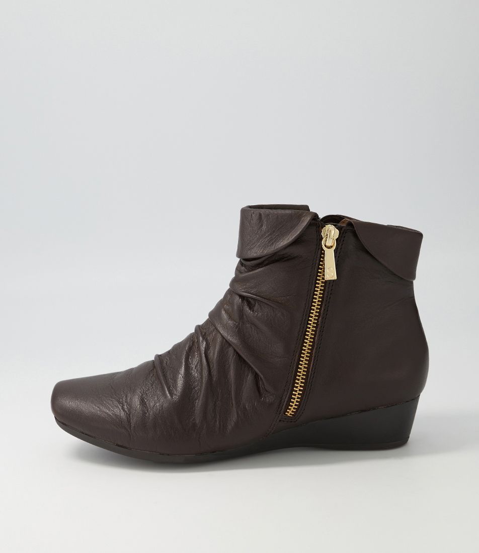 Roger Dark Brown Leather Ankle Boots