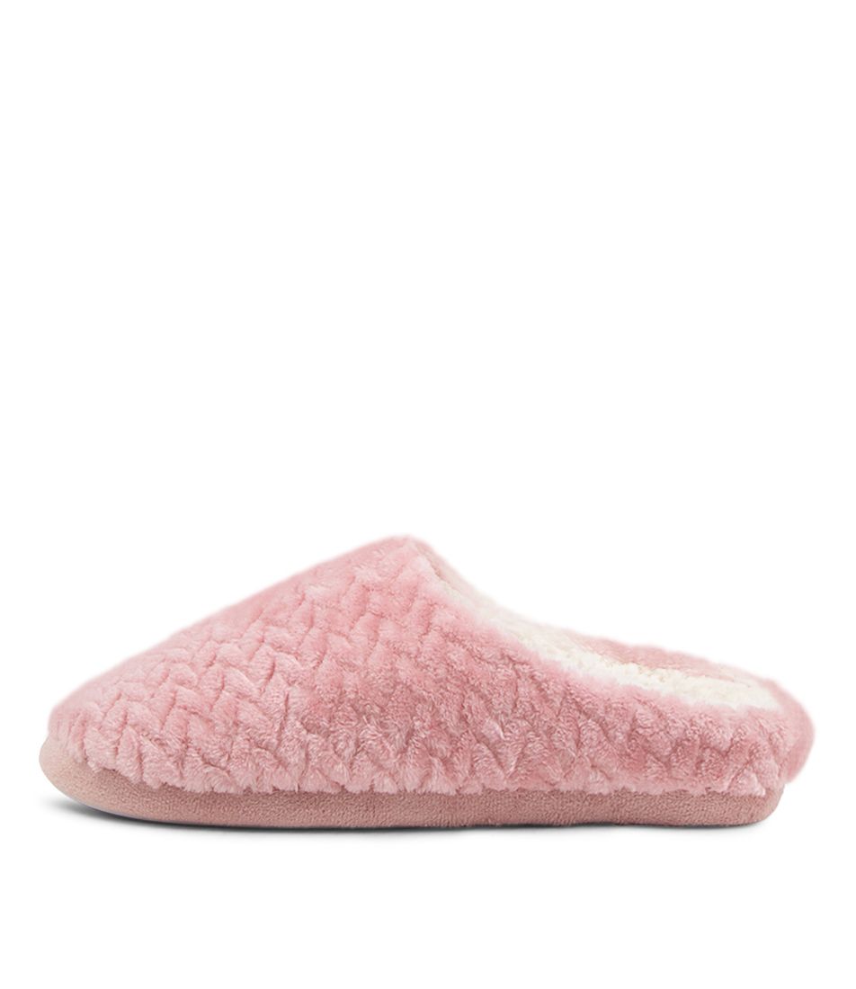 Fleecy Pink Fabric Slippers