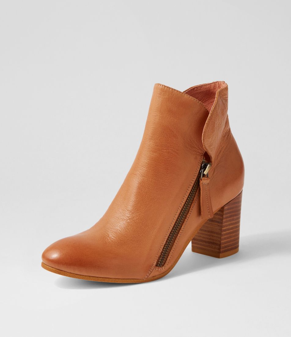 Uriah Dark Tan Leather Ankle Boots