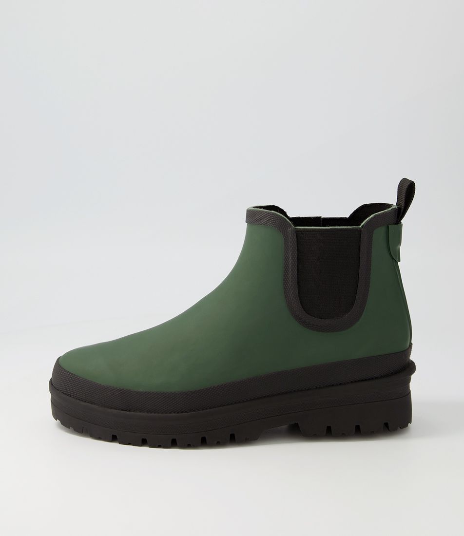 Everlane Olive Black Gumboots