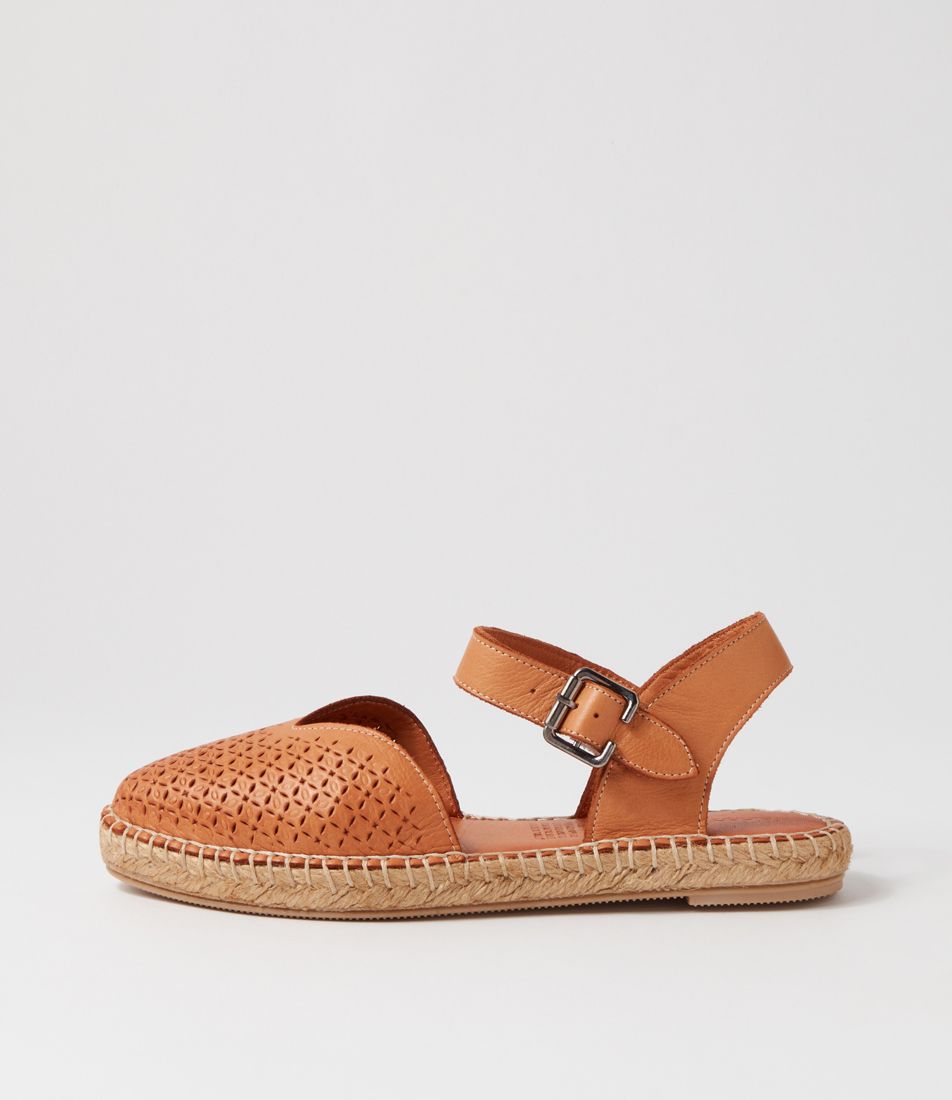 Idol Tan Leather Flat Shoes