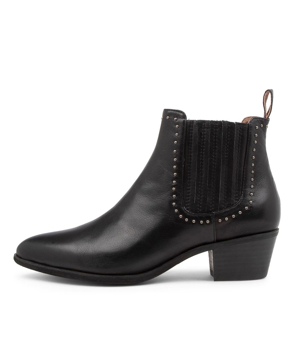 Andine Black Leather Ankle Boots BH