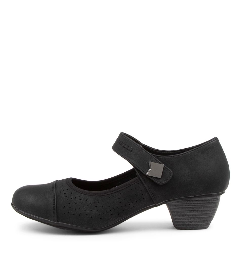 Unata Black Heels