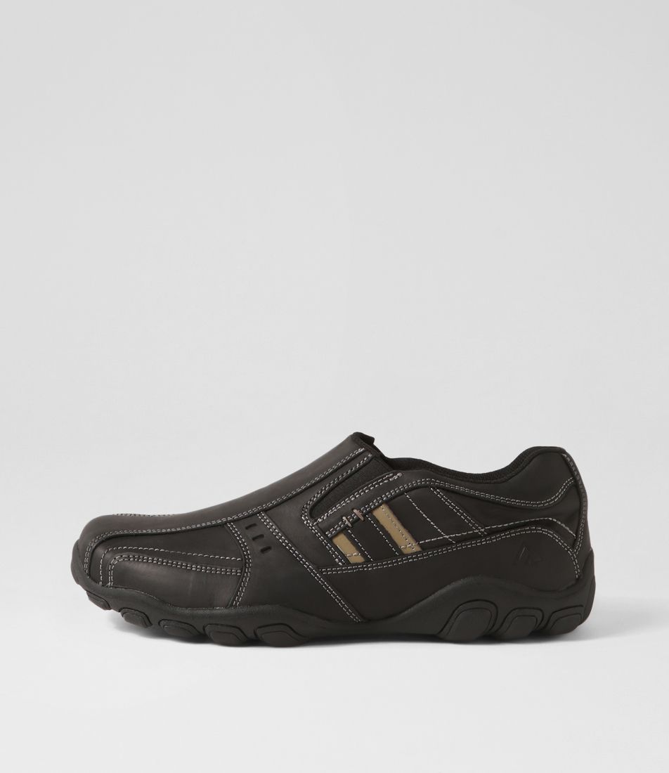 Atari Black Crazyhorse Leather Flat Shoes