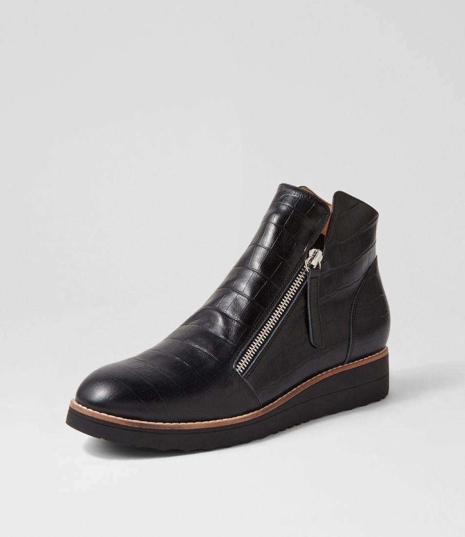 Ohmyes Black Croc Leather Ankle Boots