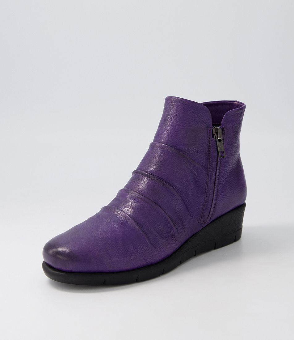Maxie Light Purple Leather Ankle Boots