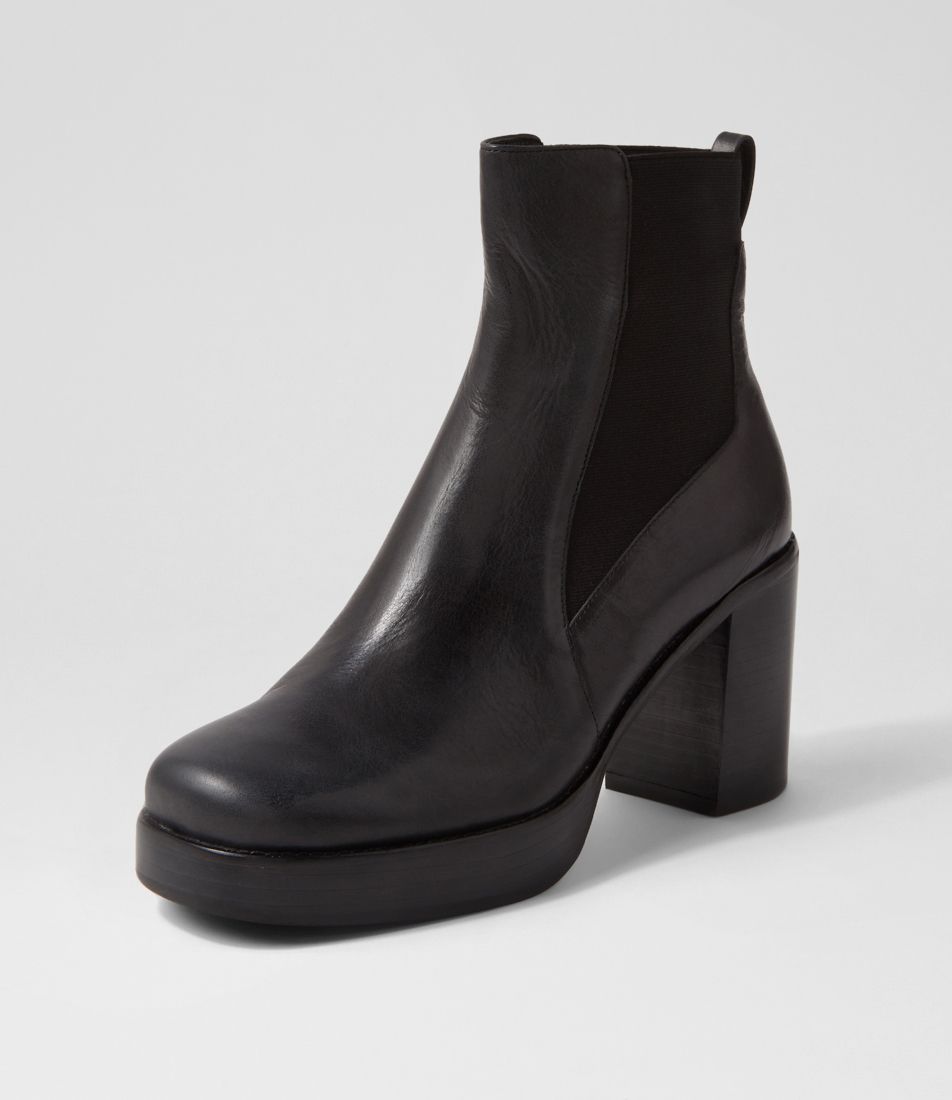 Darriya Black Leather Elastic Chelsea Boots