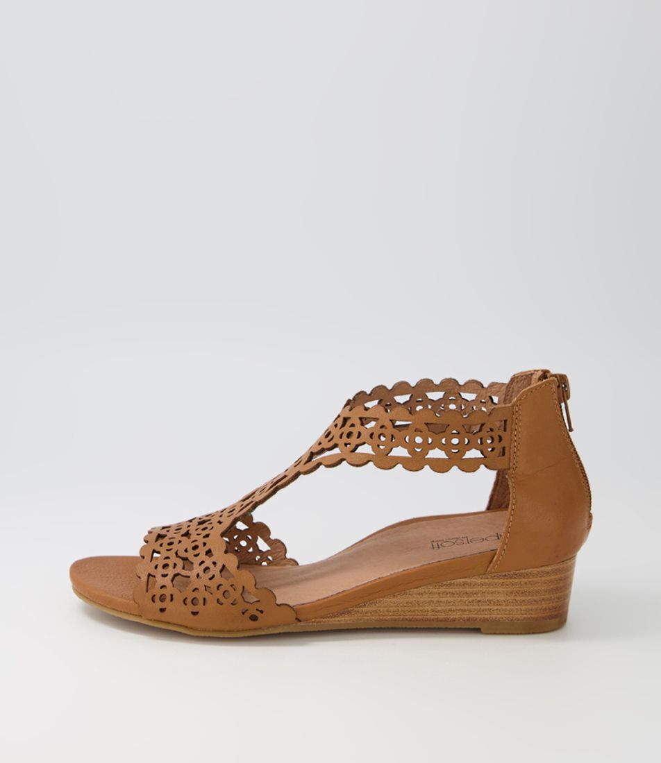 Game Dark Tan Leather Sandals