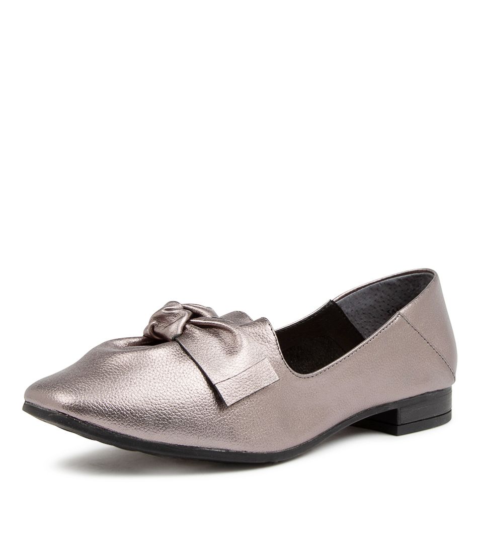TAJ PEWTER LEATHER