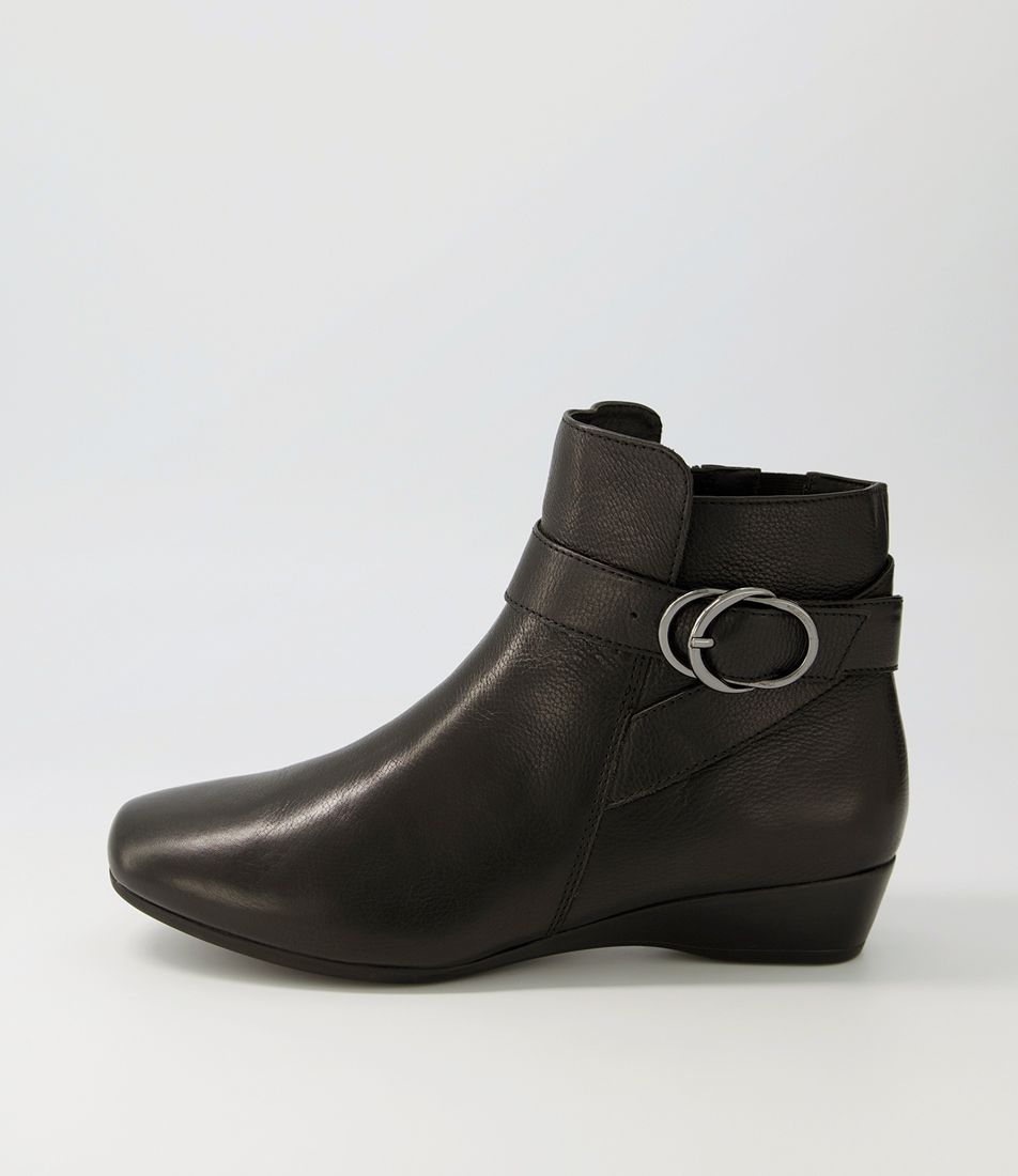 Rachii Black Leather Ankle Boots