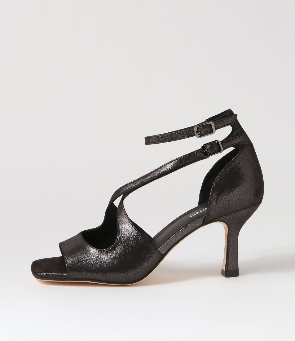 Lanyey Black Shimmer Leather Sandals