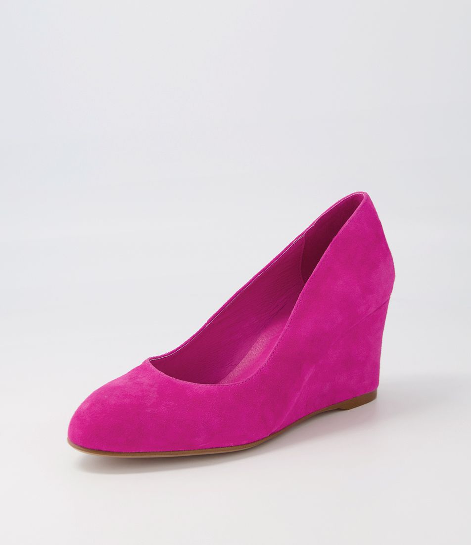 Melvina Fuchsia Suede Heels